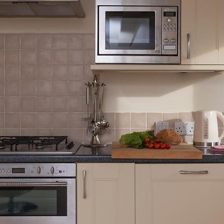 Waves Apartment, St Ives Екстериор снимка