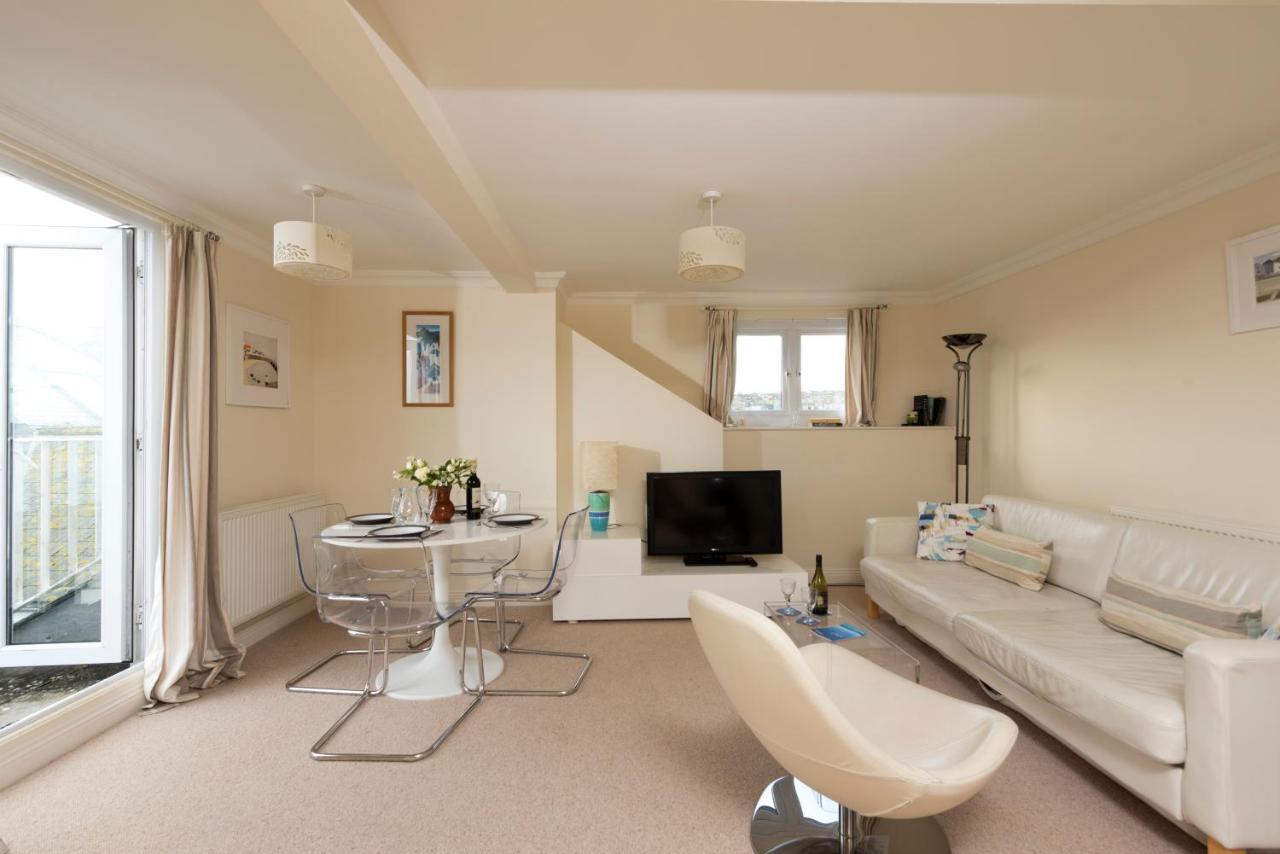 Waves Apartment, St Ives Екстериор снимка